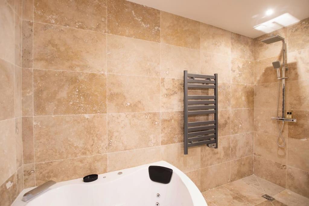 Luxury W/ Jacuzzi - Rex / Montorgueil Appartamento